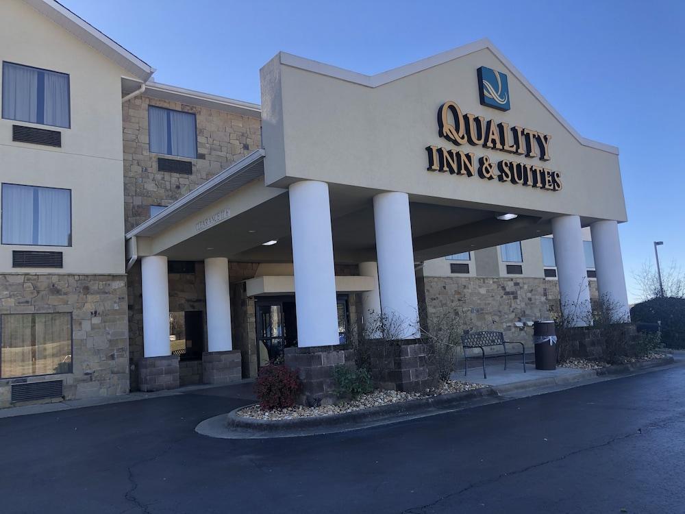 Quality Inn & Suites Malvern Екстер'єр фото
