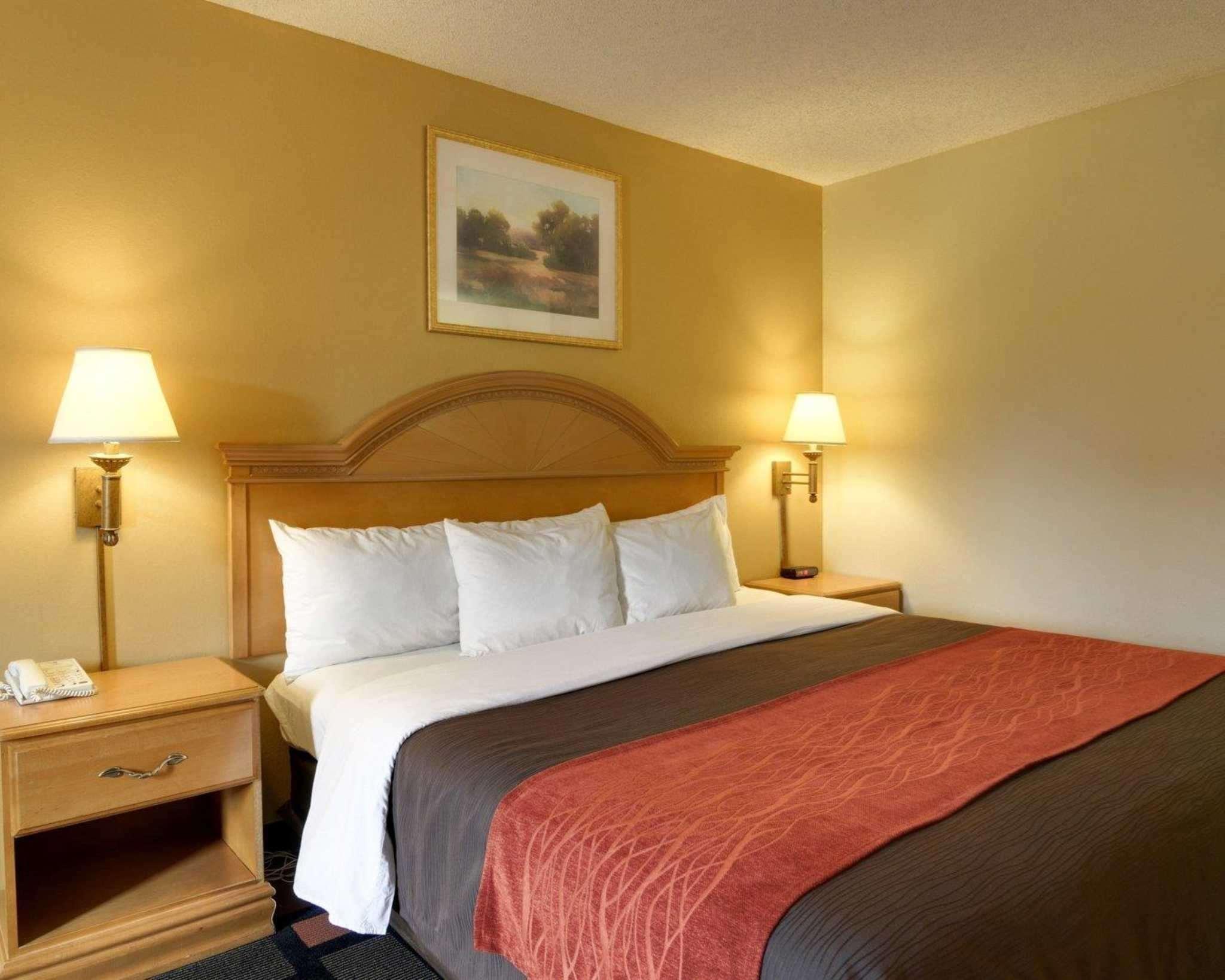 Quality Inn & Suites Malvern Екстер'єр фото
