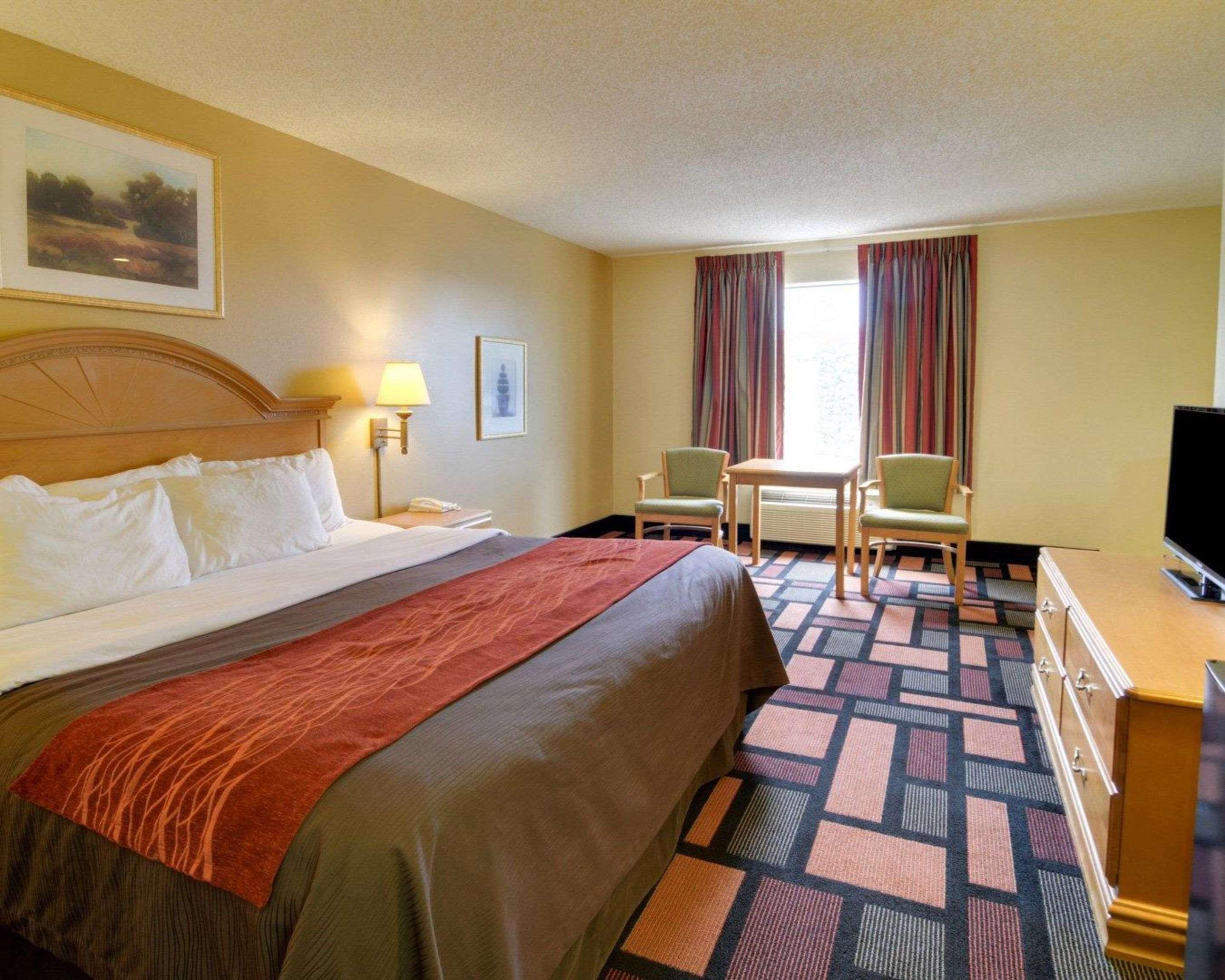 Quality Inn & Suites Malvern Екстер'єр фото