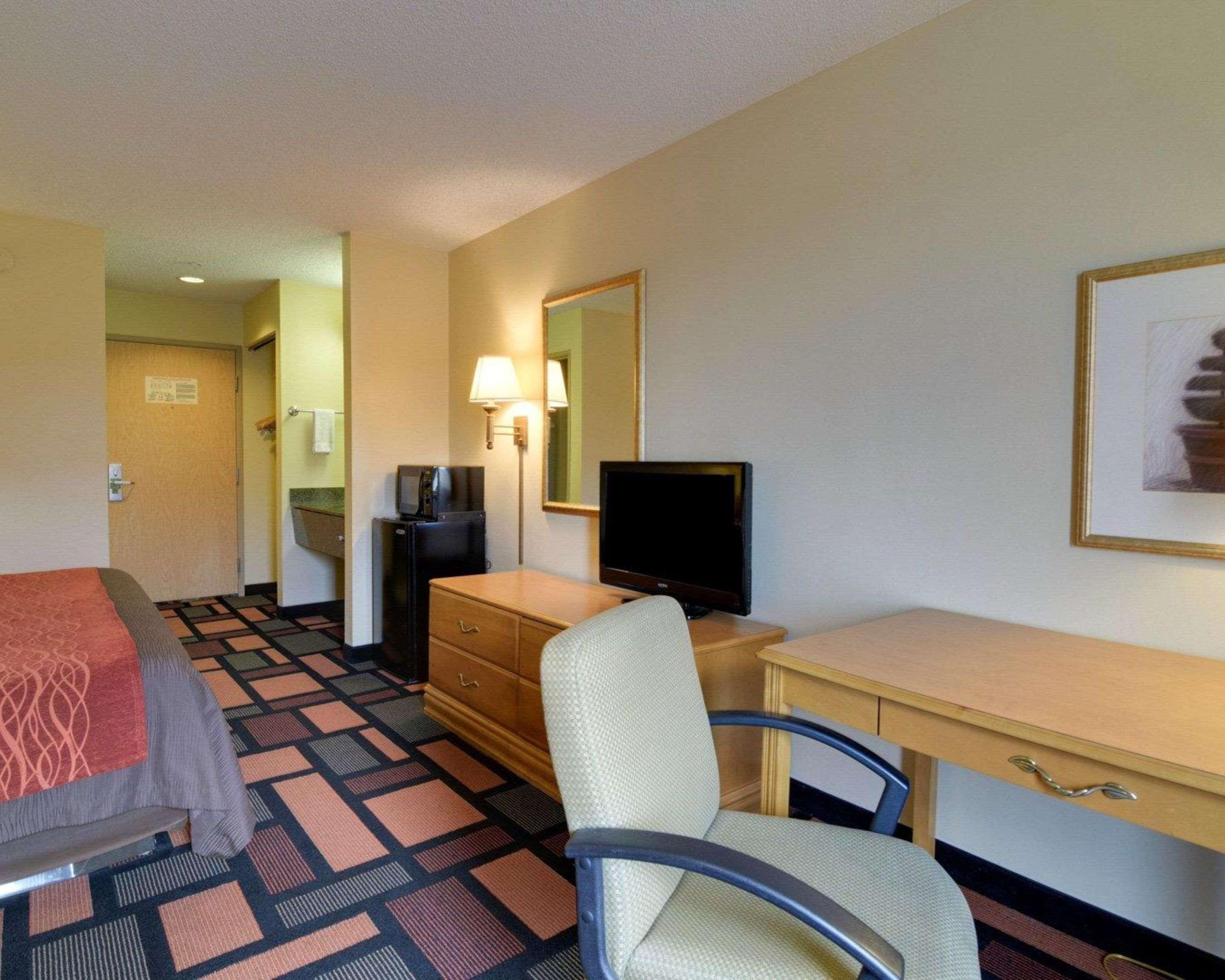 Quality Inn & Suites Malvern Екстер'єр фото